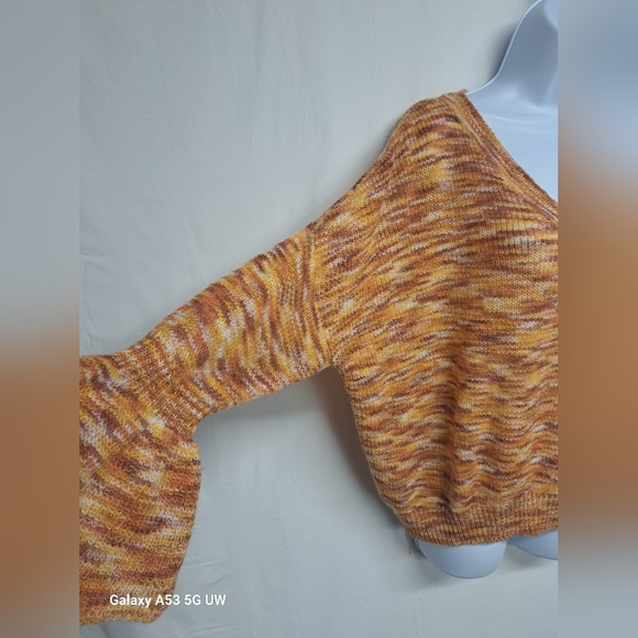 Appraisal S Oversized Featherweght Fall Autumn Sweater Flared Sleeve V Neck - Picture 2 of 6